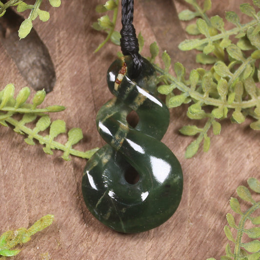Twist carved from Rimu Pounamu - NZ Greenstone