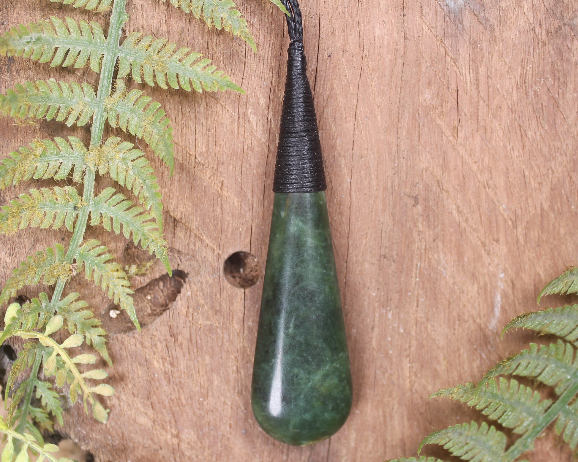Roimata Teardrop carved from Hapopo Pounamu - NZ Greenstone