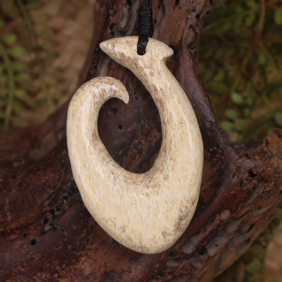 Whale bone Hei Matau