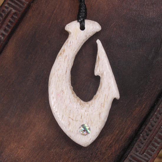 Whale bone Hei Matau