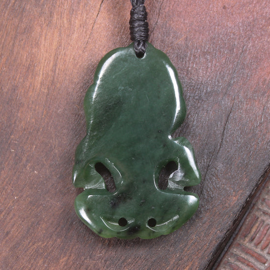 Kawakawa Pounamu Hei Tiki - NZ Greenstone