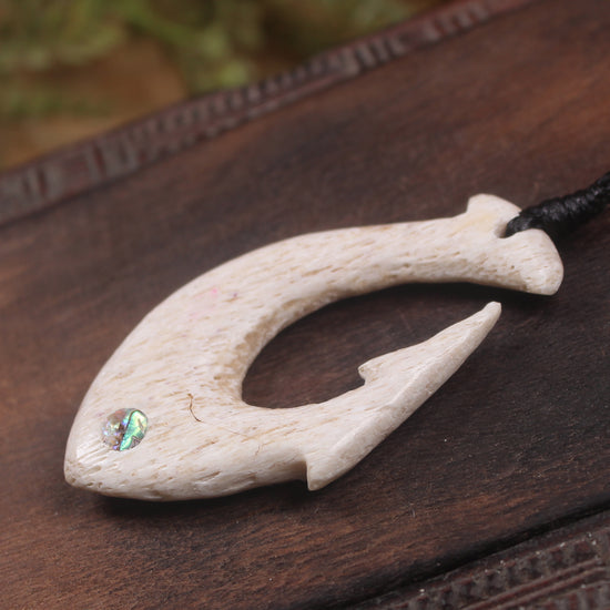 Whale bone Hei Matau