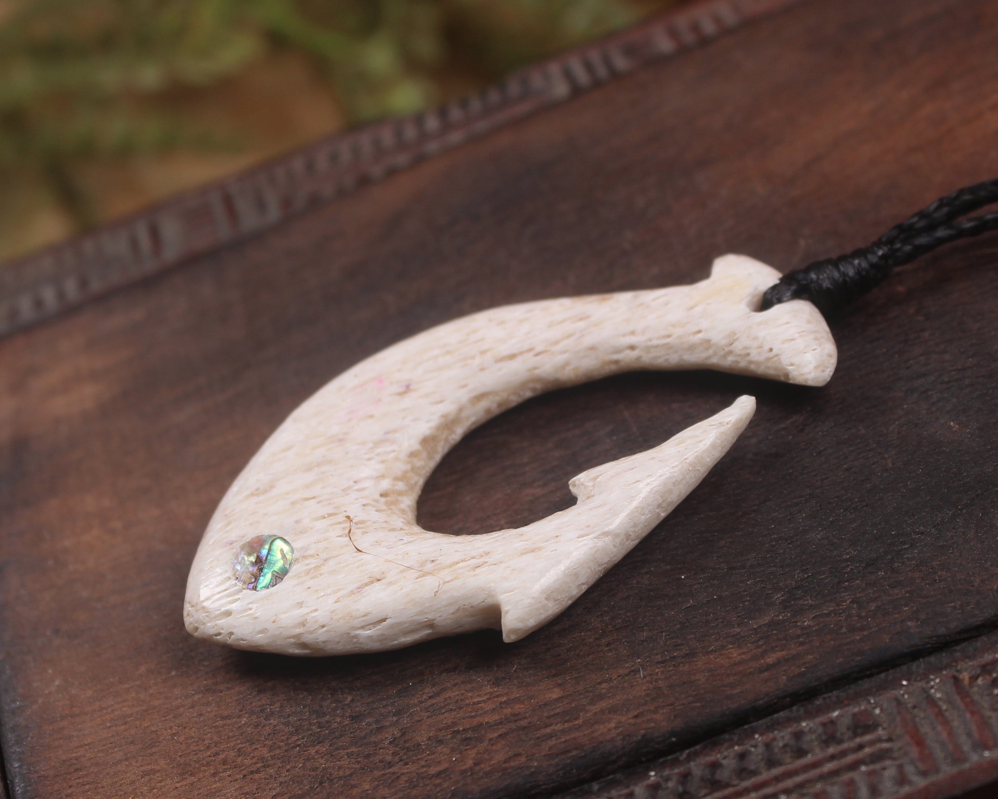 Whale bone Hei Matau