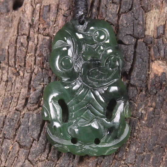 Kawakawa Pounamu Hei Tiki - NZ Greenstone