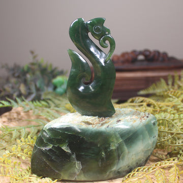 Manaia Sculpture carved from NZ Pounamu