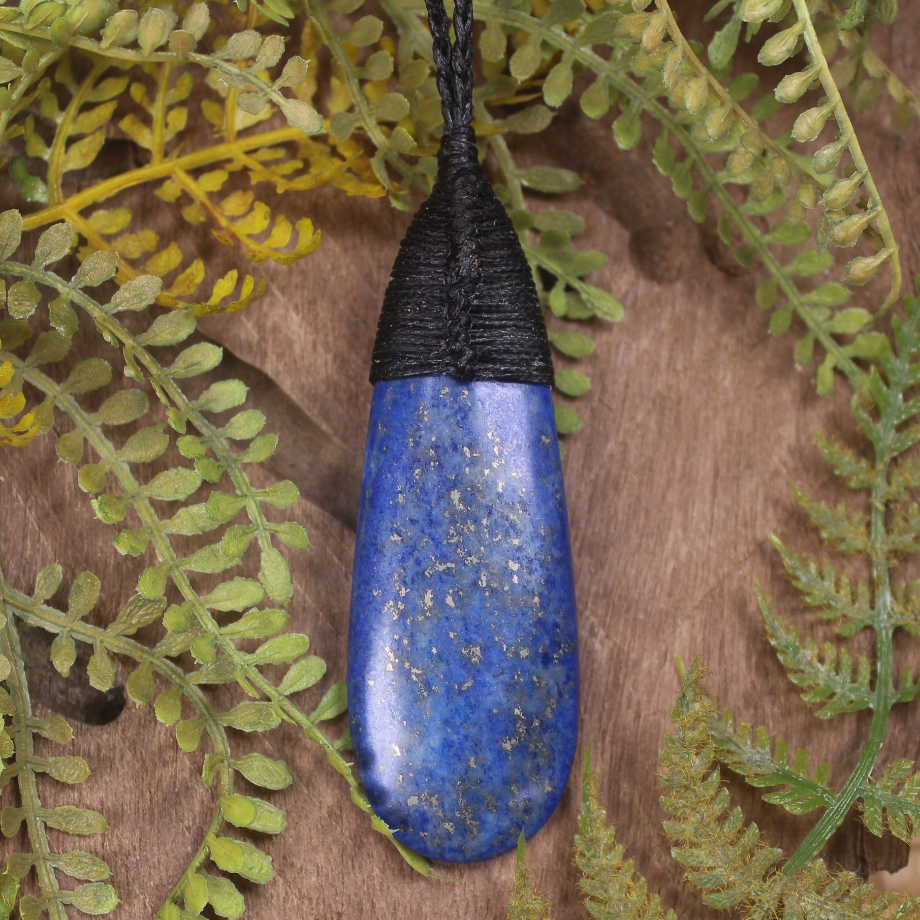 Lapis Lazuli Roimata pendant