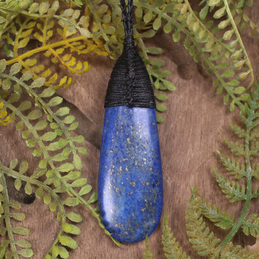 Lapis Lazuli Roimata pendant