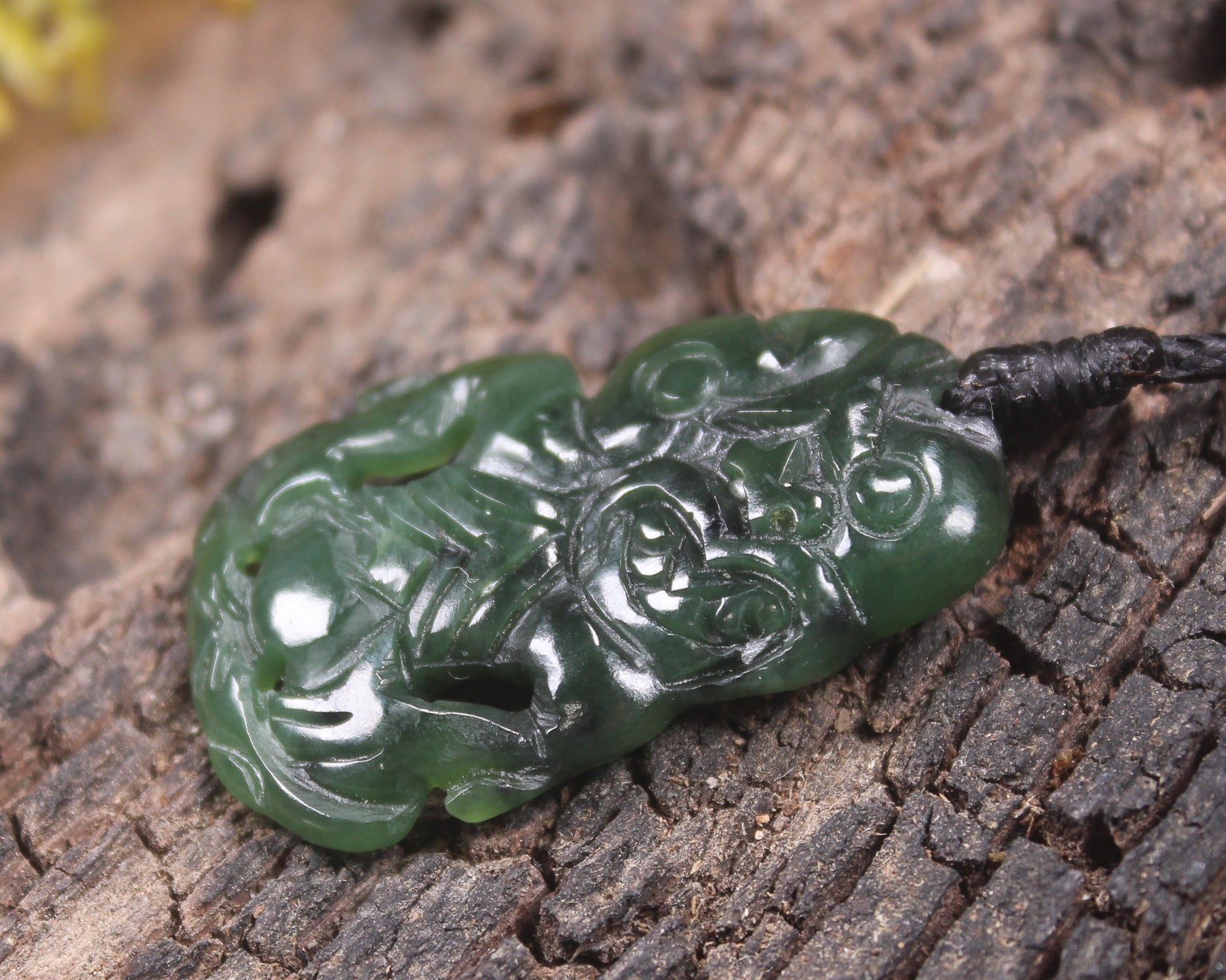Kawakawa Pounamu Hei Tiki - NZ Greenstone