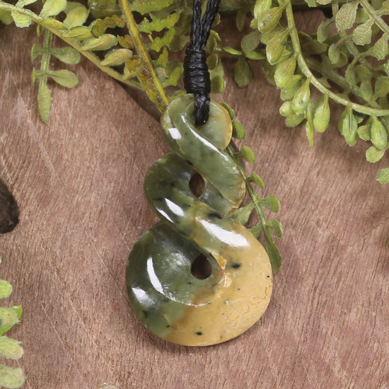 Twist carved from Rimu Pounamu - NZ Greenstone