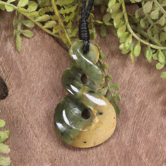 Twist carved from Rimu Pounamu - NZ Greenstone