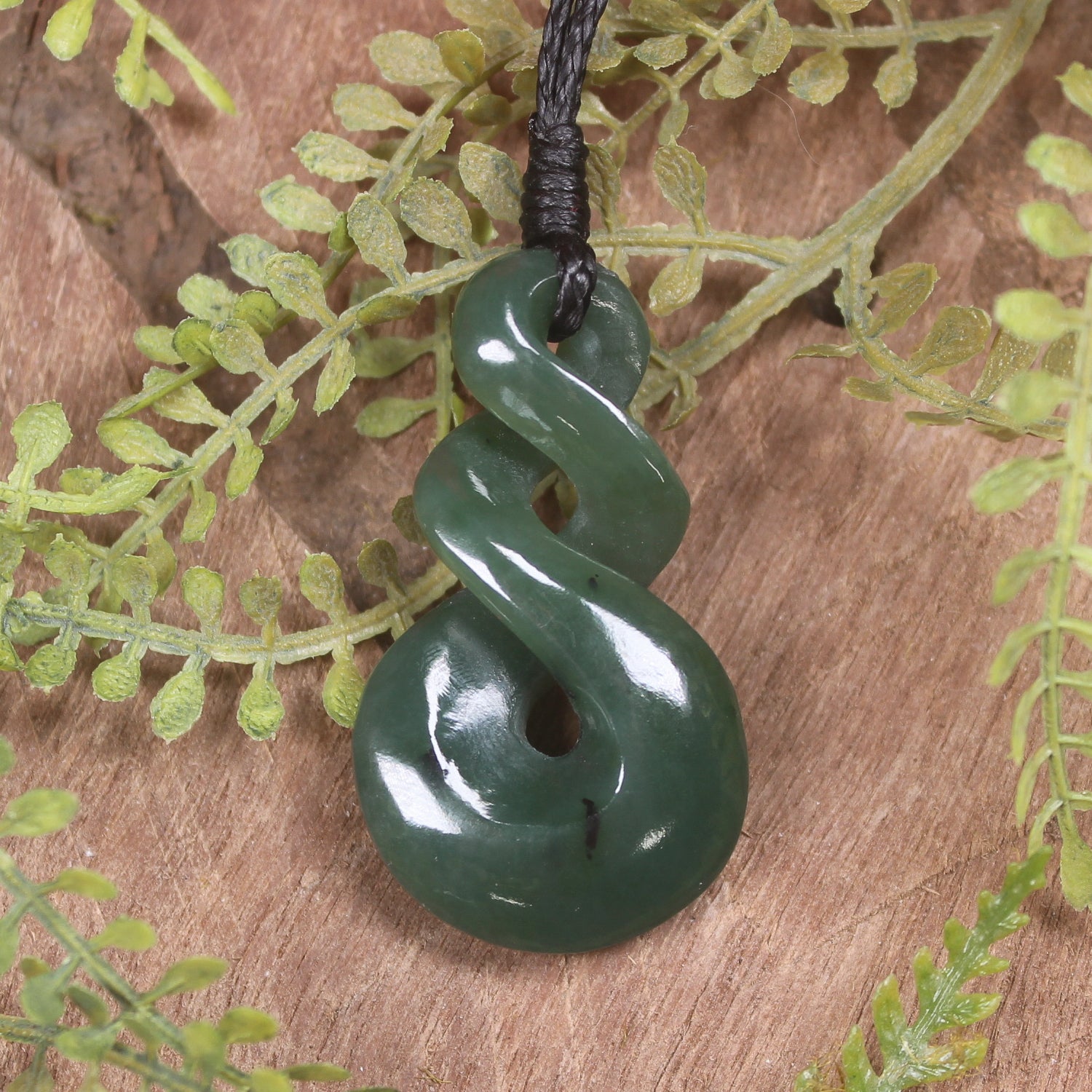 Twist or Pikorua carved from Inanga  Pounamu - NZ Greenstone