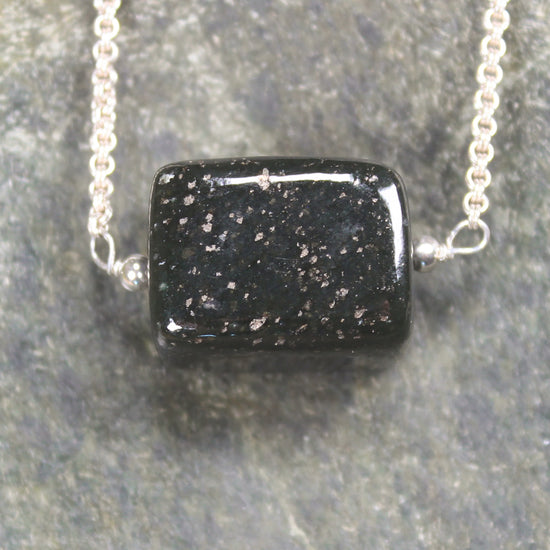 Pounamu pendant  - NZ Greenstone