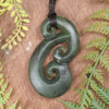 Hammerhead pendant carved from Hapopo Pounamu - NZ Greenstone