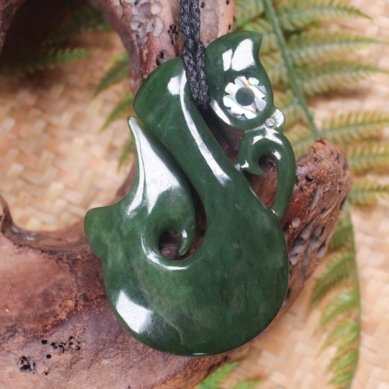 Manaia carved from Kawakawa Pounamu - NZ Greenstone