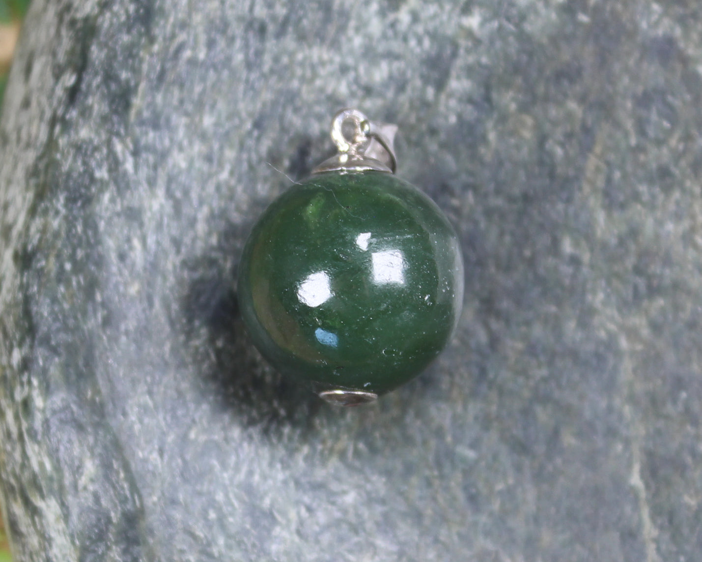 Bead Pounamu necklace - NZ Greenstone