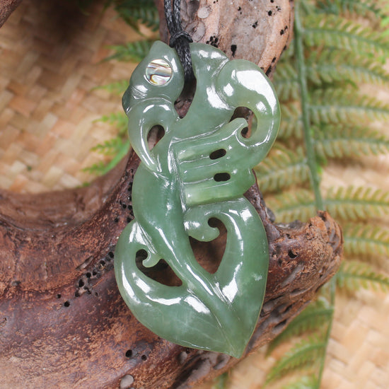 Manaia carved from Inanga Pounamu - NZ Greenstone