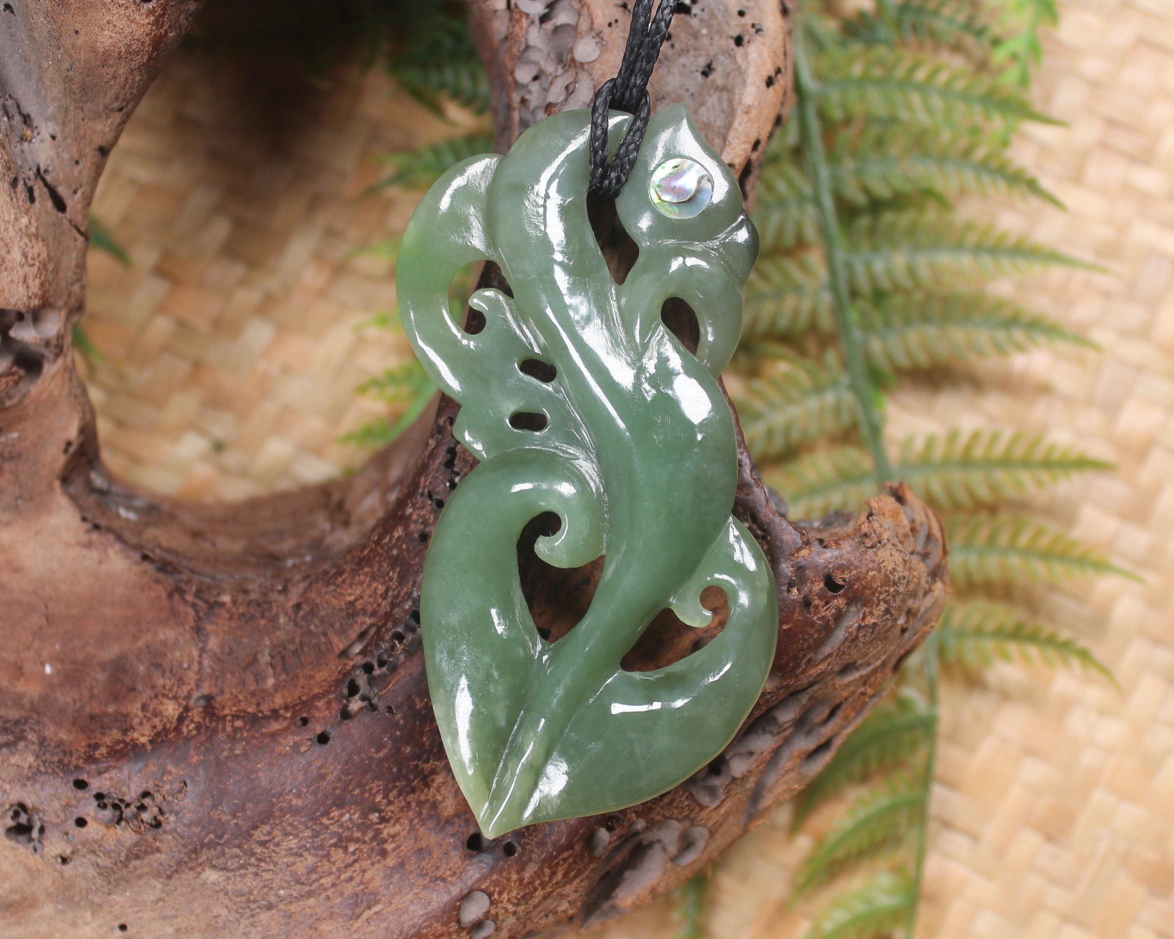 Manaia carved from Inanga Pounamu - NZ Greenstone