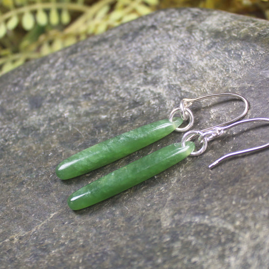 Roimata or Teardrop earrings carved from Kawakawa Pounamu - NZ Greenstone