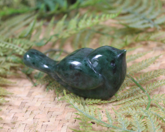 Pīwakawaka or Fantail Bird Sculpture carved from Kawakawa Pounamu - NZ Greenstone