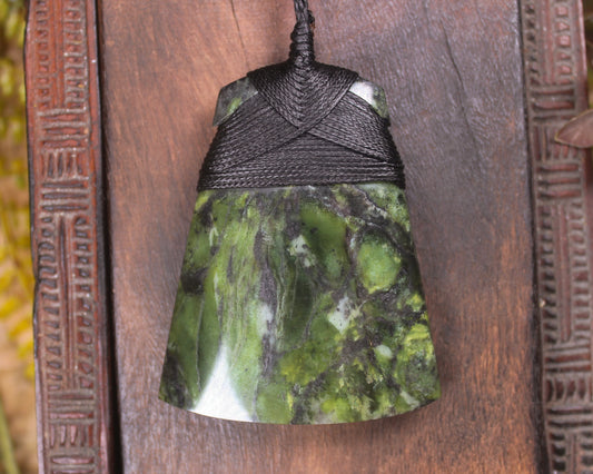 Toki or Adze carved from Douglas Creek - NZ Greenstone