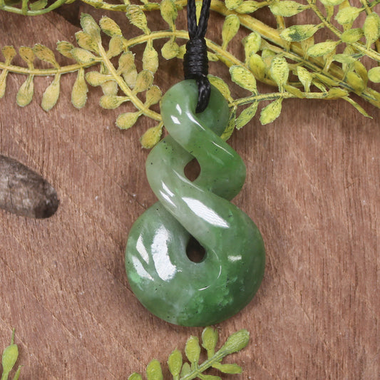 Twist or Pikorua carved from Hapopo Pounamu - NZ Greenstone