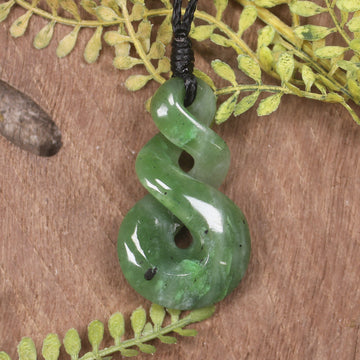 Twist or Pikorua carved from Hapopo Pounamu - NZ Greenstone