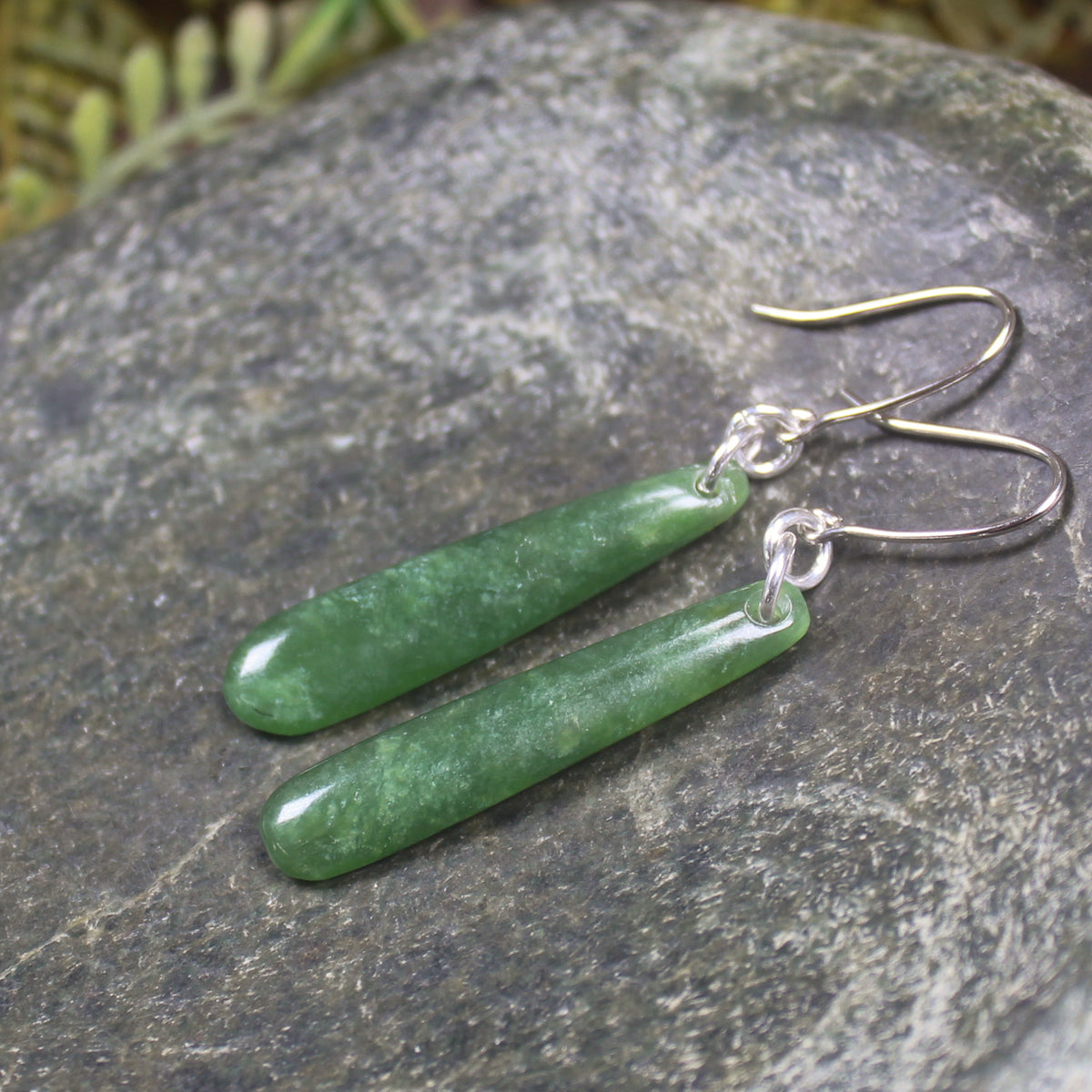 Roimata or Teardrop earrings carved from Kawakawa Pounamu - NZ Greenstone