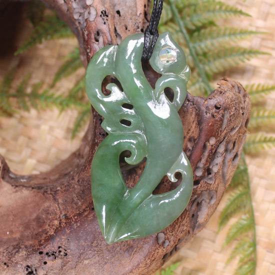 Manaia carved from Inanga Pounamu - NZ Greenstone