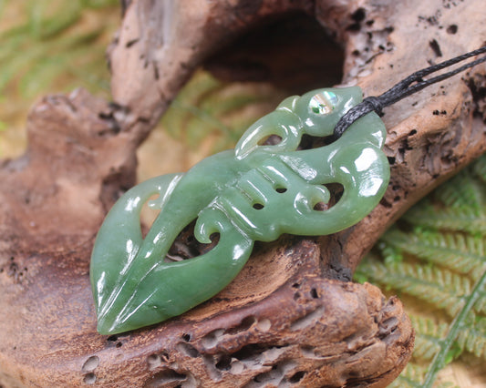 Manaia carved from Inanga Pounamu - NZ Greenstone