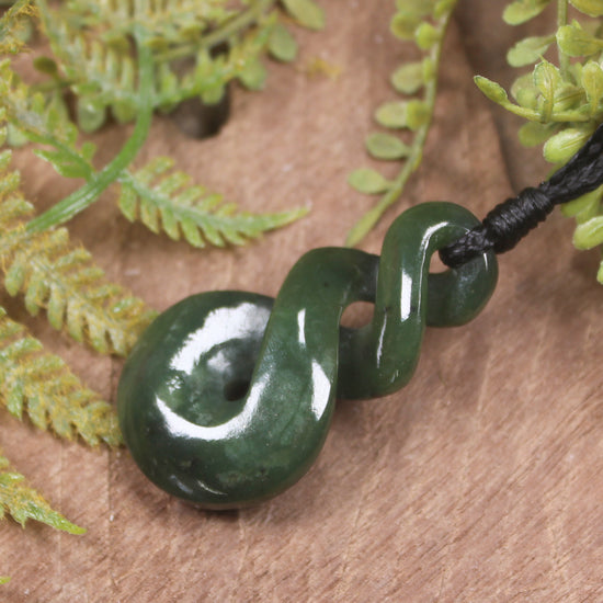 Twist carved from Kawakawa Pounamu - NZ Greenstone