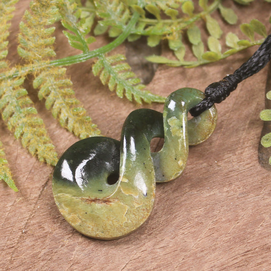 Twist or Pikorua carved from Flower Jade Pounamu - NZ Greenstone