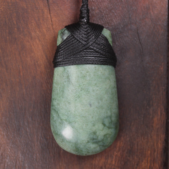 Roimata Teardrop carved from Inanga Pounamu - NZ Greenstone