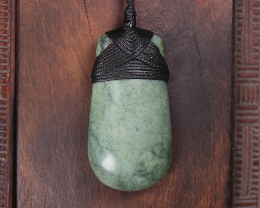 Roimata Teardrop carved from Inanga Pounamu - NZ Greenstone