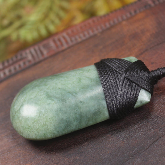 Roimata Teardrop carved from Inanga Pounamu - NZ Greenstone