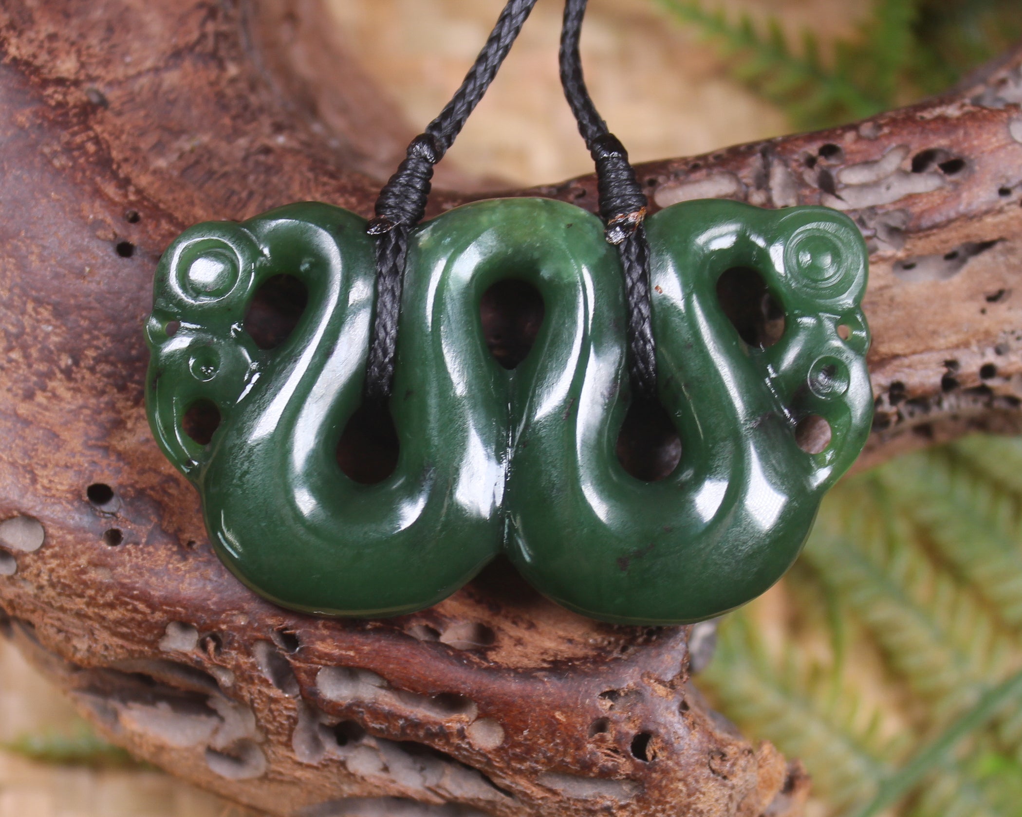 Pekapeka Pendant carved from Kawakawa Pounamu - NZ Greenstone