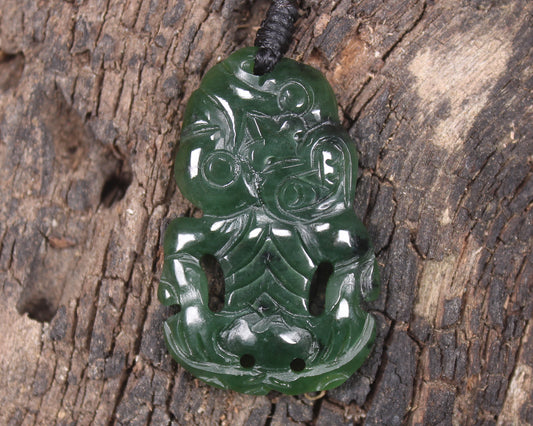 Kawakawa Pounamu Hei Tiki - NZ Greenstone