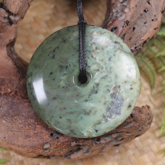 Porowhita carved from Rimu Pounamu - NZ Greenstone