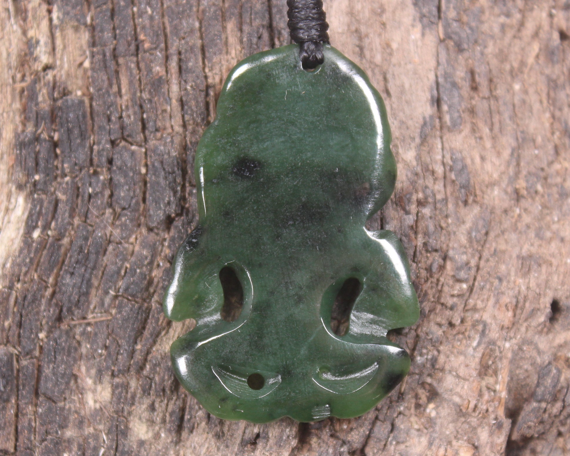 Kawakawa Pounamu Hei Tiki - NZ Greenstone