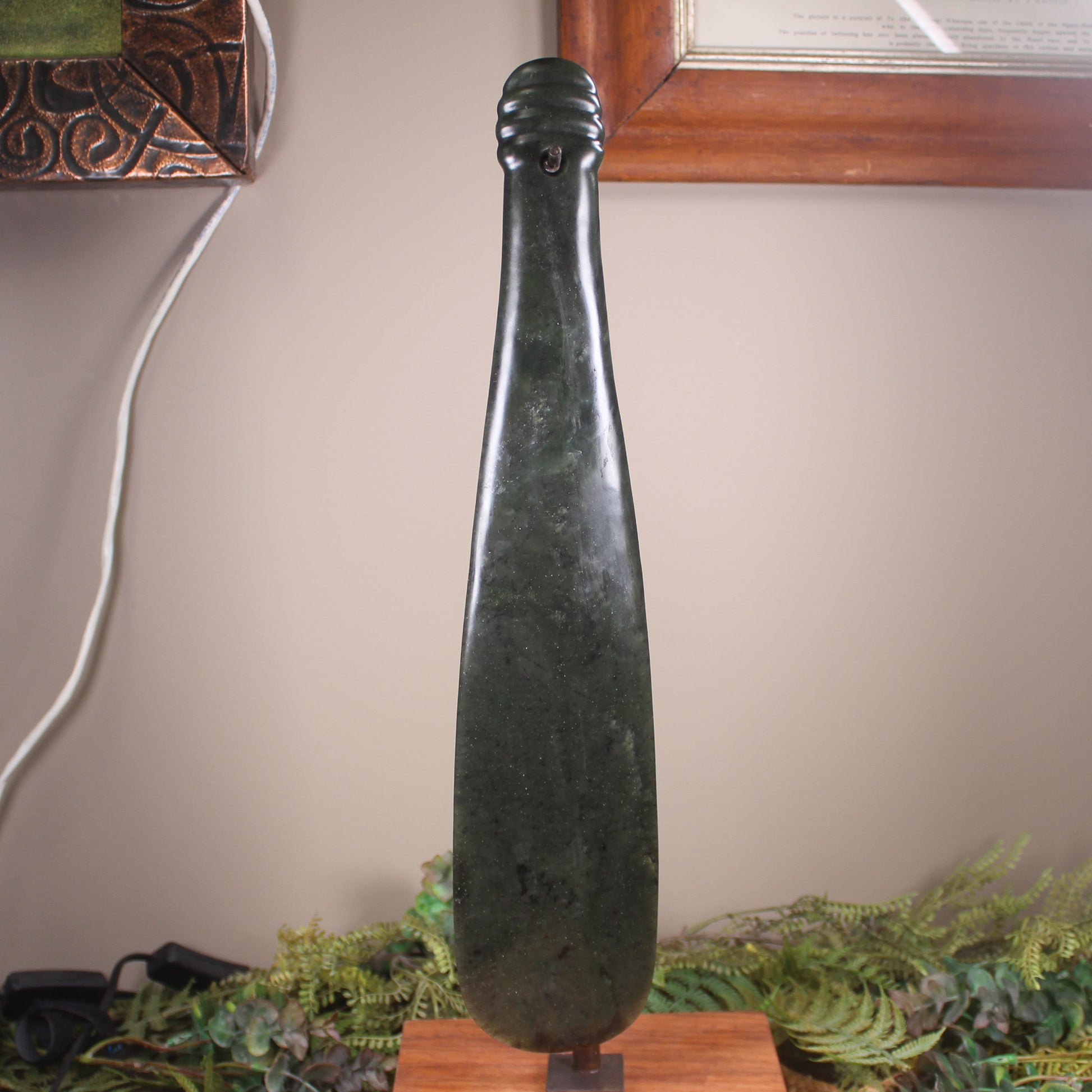 Mere carved from Rimu Pounamu - NZ Greenstone