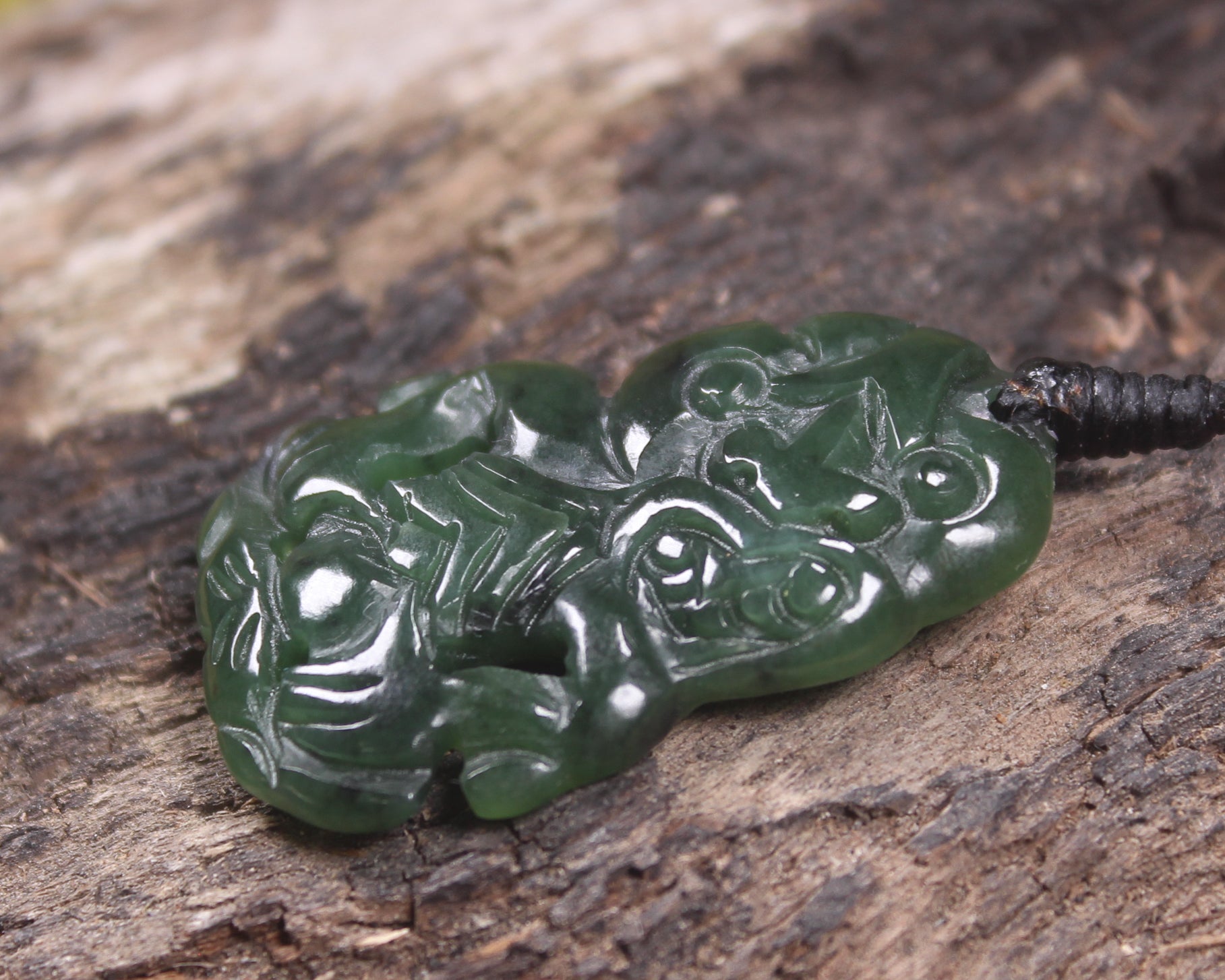 Kawakawa Pounamu Hei Tiki - NZ Greenstone