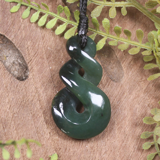 Twist or Pikorua carved from Inanga  Pounamu - NZ Greenstone