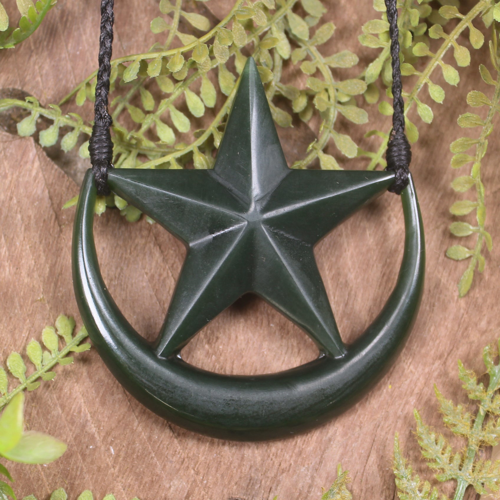 Whetumarama or Ratana Star Symbol carved from Kawakawa Pounamu - New Zealand Greenstone