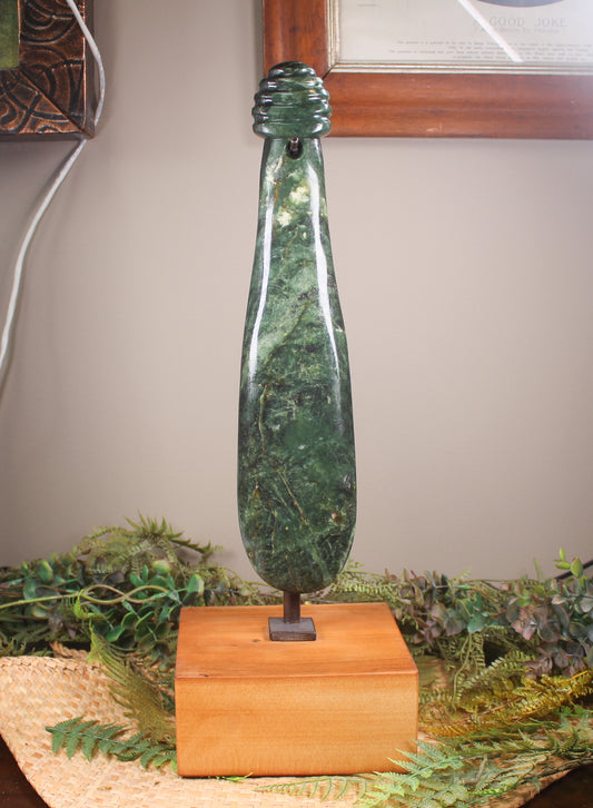 Mere carved from Hapopo Pounamu - NZ Greenstone