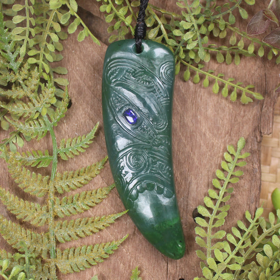 Tooth pendant carved from Hapopo Pounamu - NZ Greenstone