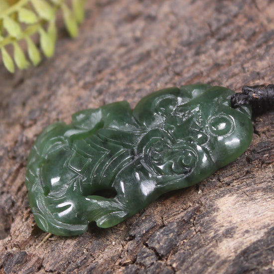 Kawakawa Pounamu Hei Tiki - NZ Greenstone