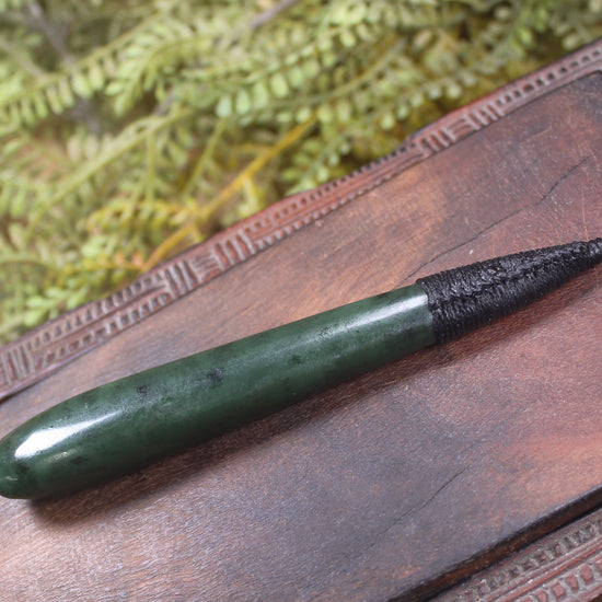 Kawakawa Pounamu Roimata Pendant - NZ Greenstone