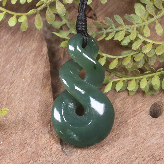 Twist or Pikorua carved from Inanga  Pounamu - NZ Greenstone