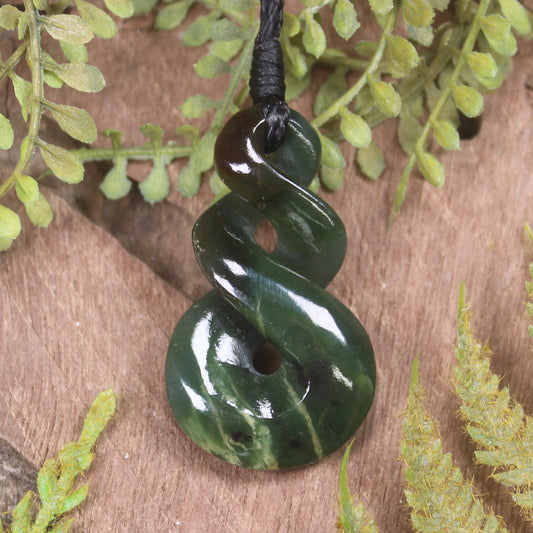 Twist carved from Kawakawa Pounamu - NZ Greenstone