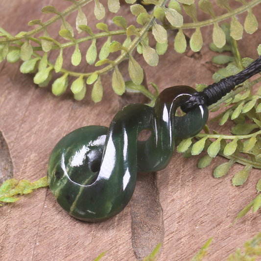 Twist carved from Kawakawa Pounamu - NZ Greenstone