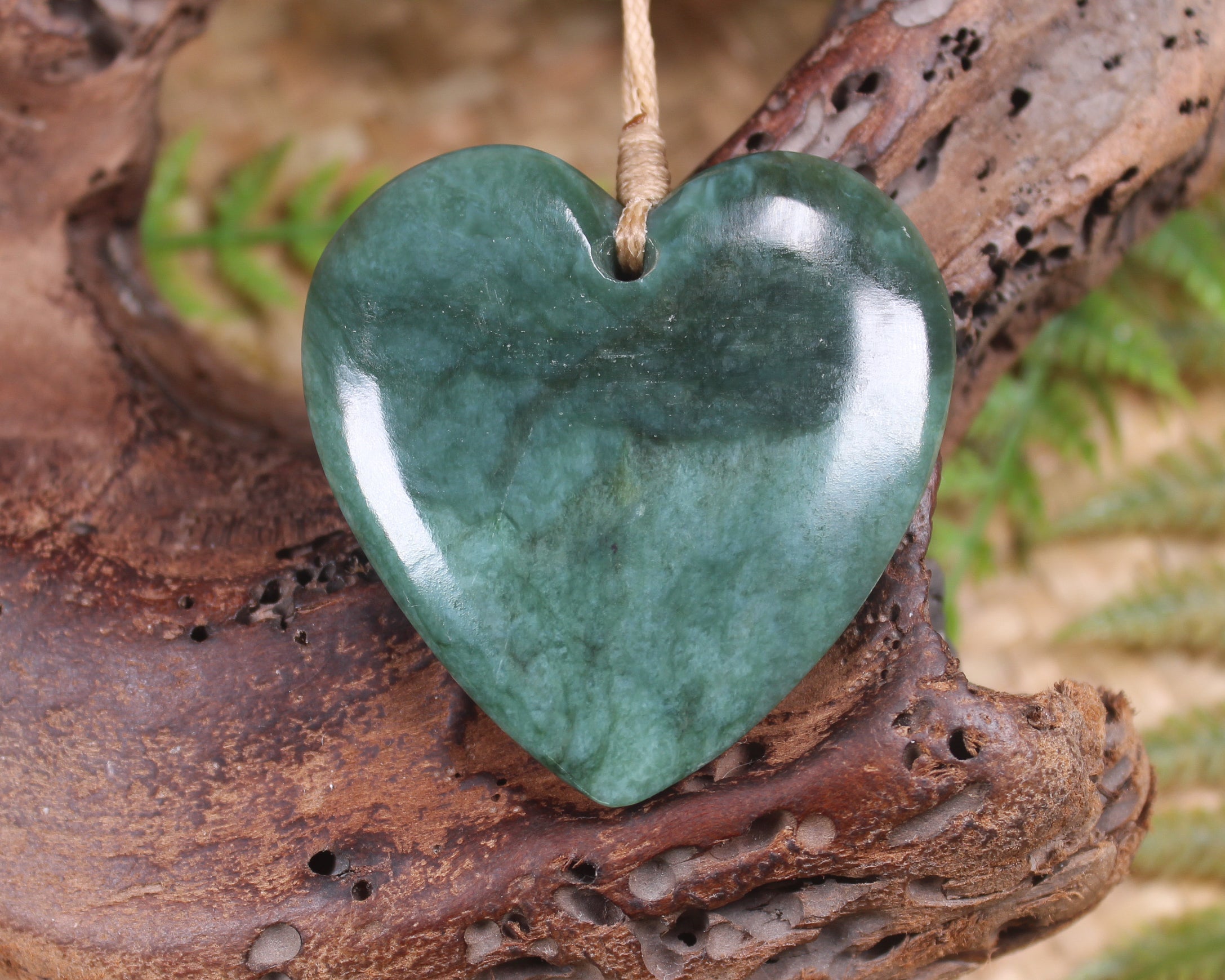 Heart carved from Inanga Pounamu - NZ Greenstone